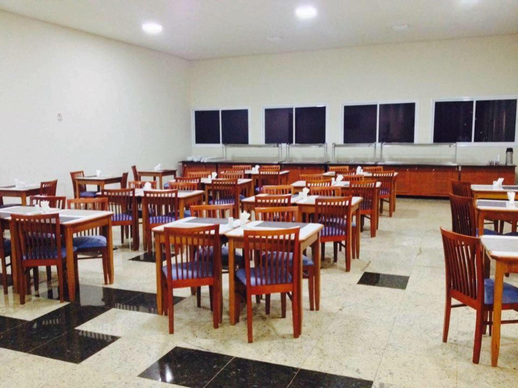Habitat Hotel Pirassununga Exterior foto